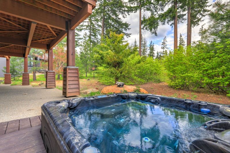 Dog Friendly Holidays With Hot Tub